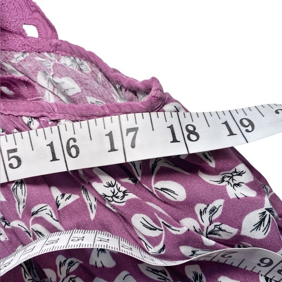 &Merci Purple Eyelet Ruffle Sleeveless Top - Picture 7 of 12